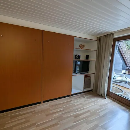 아파트 C3 Albmatte-fewo Sauna, Hallenbad Aussenbecken Massagen Nebenan