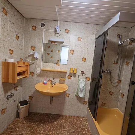 Apartment C3 Albmatte-fewo Sauna, Hallenbad Aussenbecken Massagen Nebenan *