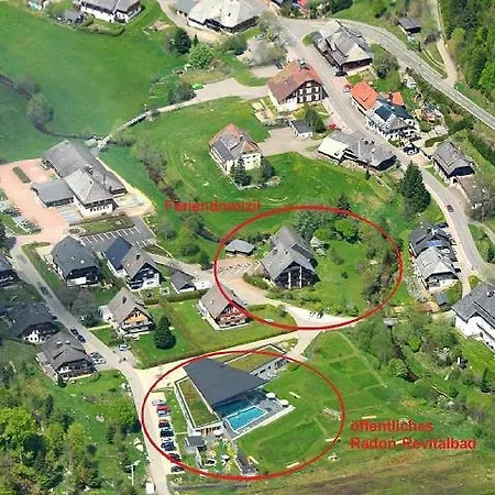 Apartamento C3 Albmatte-fewo Sauna, Hallenbad Aussenbecken Massagen Nebenan