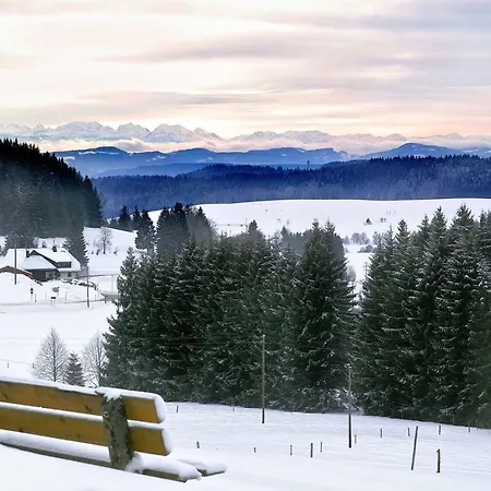 C3 Albmatte-fewo Sauna, Hallenbad Aussenbecken Massagen Nebenan Apartment